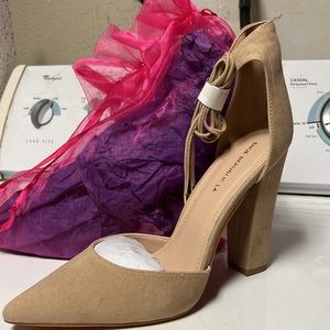 Never worn nude heels!